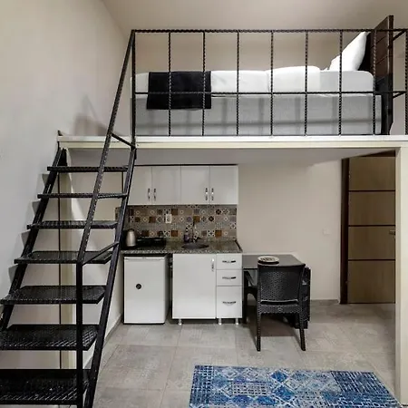 Cozy & Comfy Studio At Beyoglu - 24